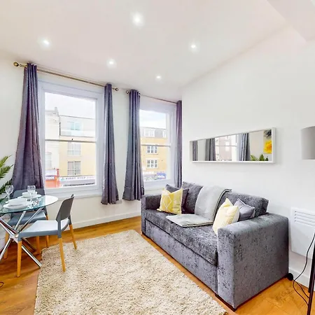 2Br Flat 5 Min Walk To New Cross Gate Station Appartement
